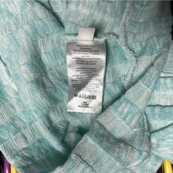 BDG  Crop Top - Picture 6 of 6